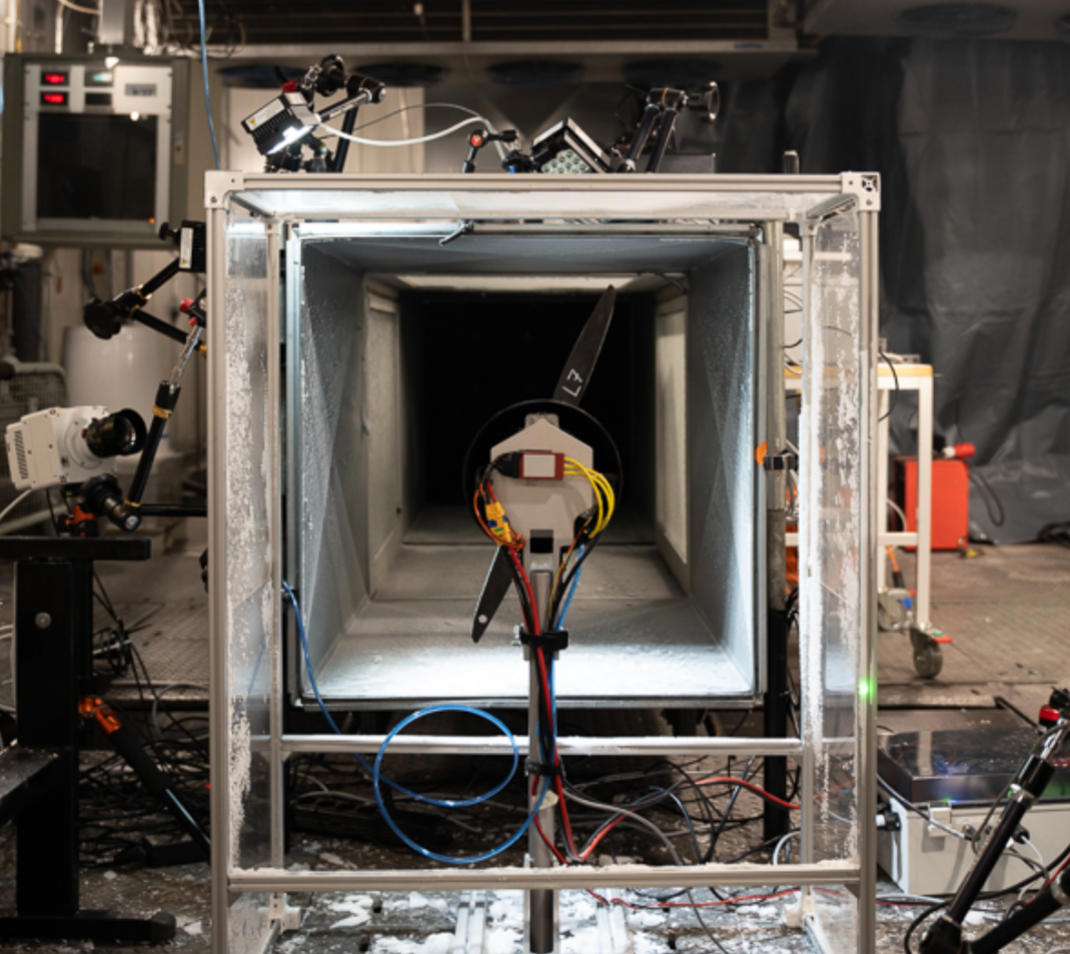 propeller ice protection test